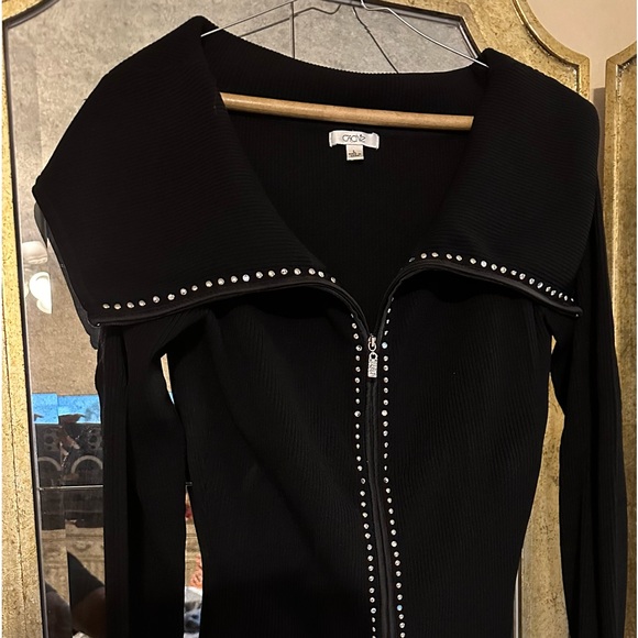 Cache Sweaters - Cache